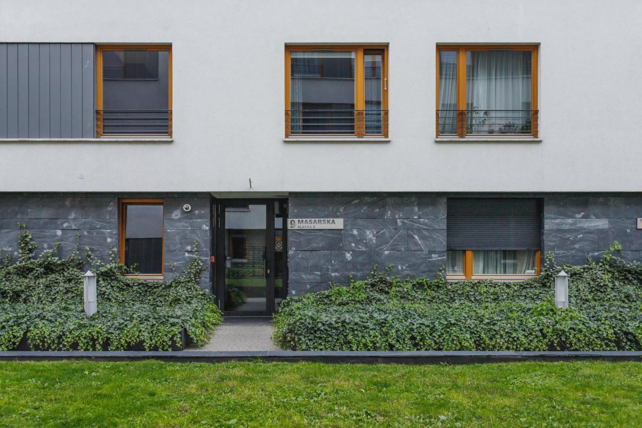 Apartments Krakow Masarska Free Parking By Noclegi Renters Esterno foto