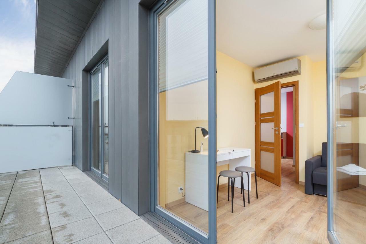 Apartments Krakow Masarska Free Parking By Noclegi Renters Esterno foto